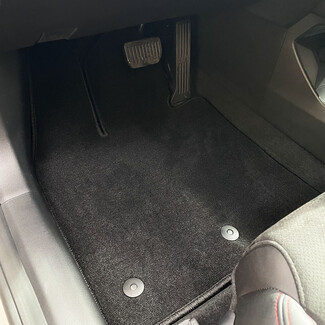 Ворсовые коврики на Mazda EZ-6 2024 - 2026 в Иркутске Ворсовые коврики на Mazda EZ-6 2024 - 2026 в Иркутске