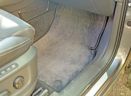 Ворсовые коврики на Volkswagen Tiguan Allspace 2016 - 2025 в Иркутске Ворсовые коврики на Volkswagen Tiguan Allspace 2016 - 2025 в Иркутске