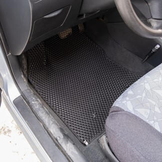 Ворсовые коврики на Toyota Corolla (E12) 2000 - 2007 в Иркутске