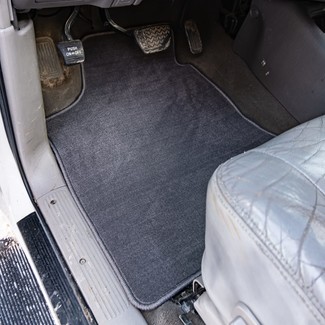 Ворсовые коврики на Toyota Sequoia I 2001 - 2008 в Иркутске