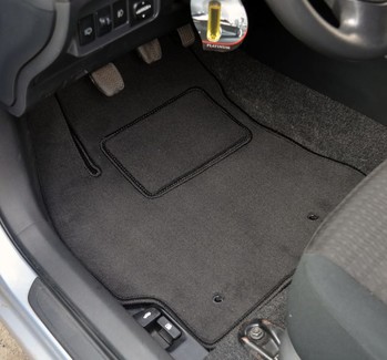 Ворсовые коврики на Toyota Corolla (E15) 2006 - 2013 в Иркутске