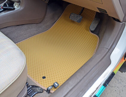 Ворсовые коврики на Toyota Corsa (L50) 1994 - 1999 в Иркутске